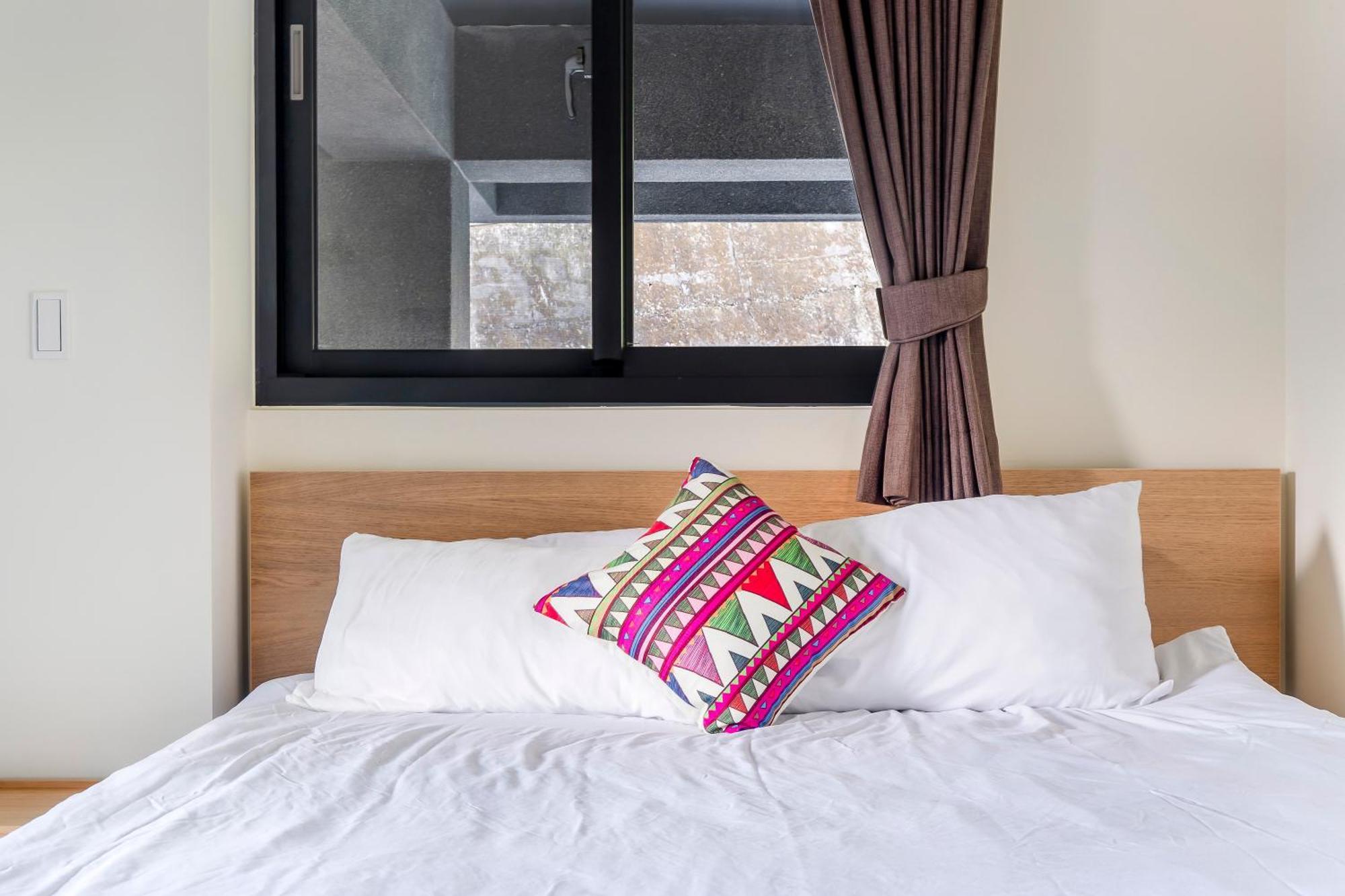 Pumori Guesthouse Пули Екстериор снимка